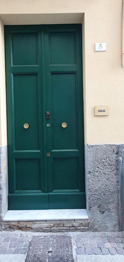 Apartment Vsg25 Nel Centro Di كالياري المظهر الخارجي الصورة