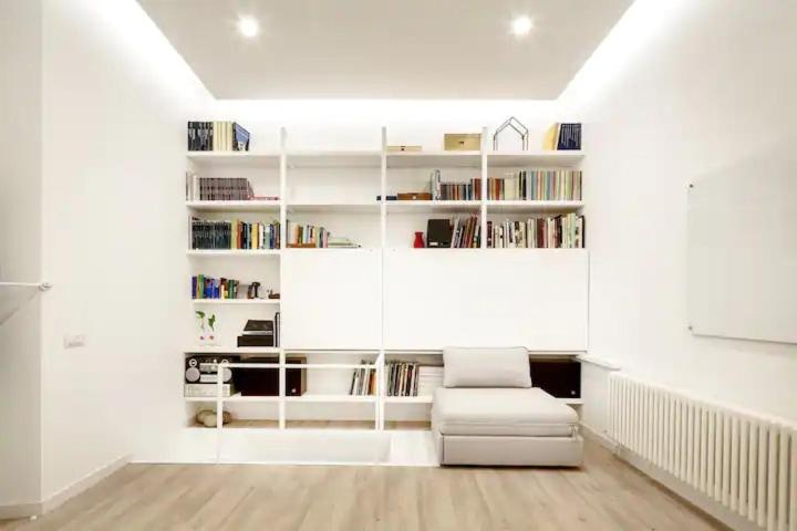 Apartment Vsg25 Nel Centro Di كالياري المظهر الخارجي الصورة