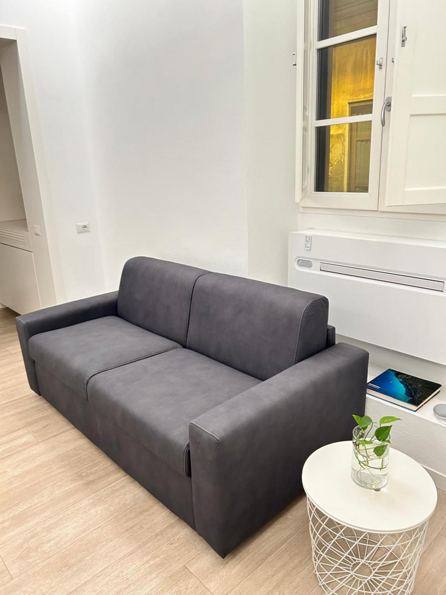 Apartment Vsg25 Nel Centro Di كالياري المظهر الخارجي الصورة